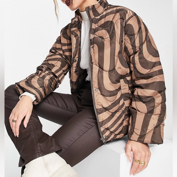 Brown swirl quilted puffer jacket - Picture 1 of 3